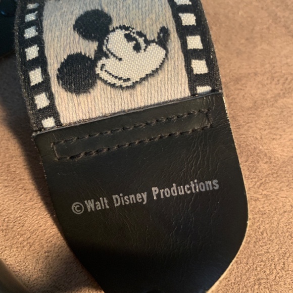 Vintage 1980s Mickey Mouse Camera Strap by Bobby Lee for Walt Disney Productions - Picture 10 of 12